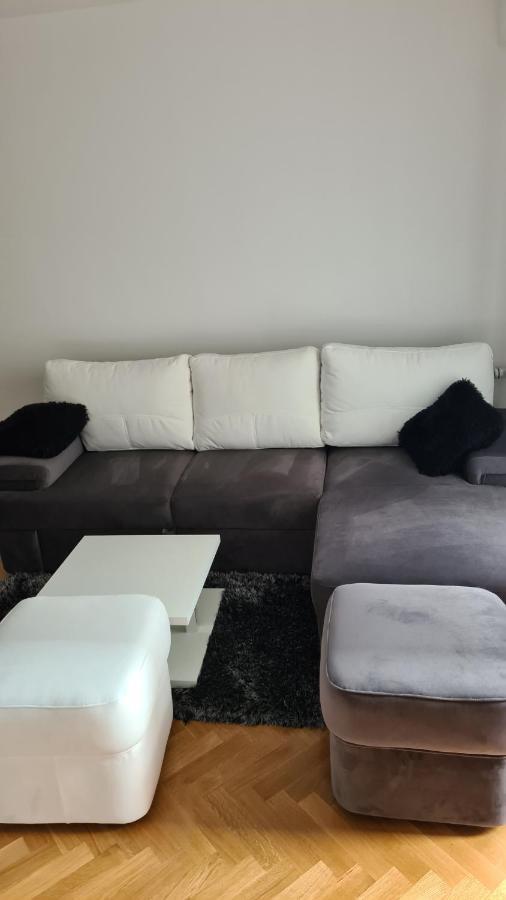 Apartmani Marcetic Slavonski Brod Esterno foto