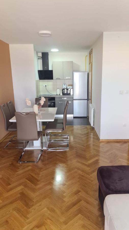 Apartmani Marcetic Slavonski Brod Esterno foto